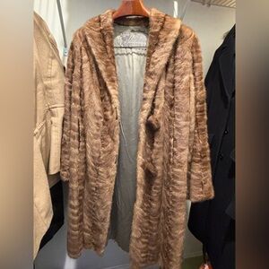 Luxurious Brown Faux Fur Coat
